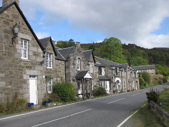 The Loch Tummel Inn